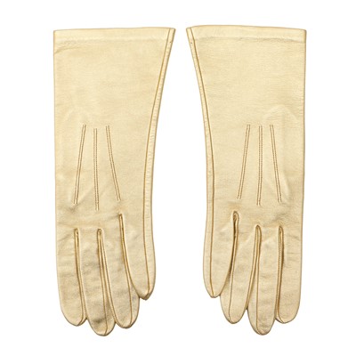 Lot 162 - Chanel Metallic Gold Classic Gloves - Size 7
