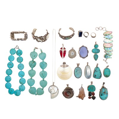 Lot 478 - A collection of silver and hardstone jewellery