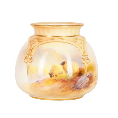 Lot 323 - Harry Davis for Royal Worcester
