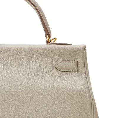 Lot 53 - Hermès Gris Perle Togo Kelly Retourne 32