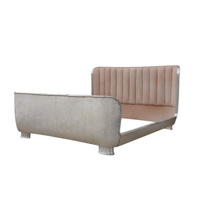 Lot 116 - Attributed to Osvaldo Borsani (Italian 1911-1985)