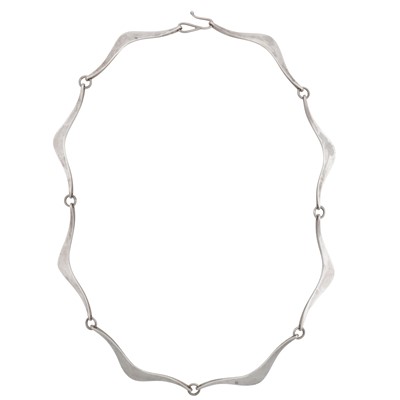 Lot 386 - David Lever | A geometric necklace