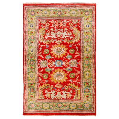 Lot 23 - A fine Ziegler design carpet