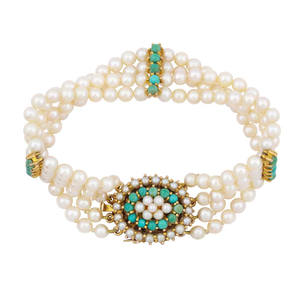 Lot 18 - A pearl and turquoise bracelet