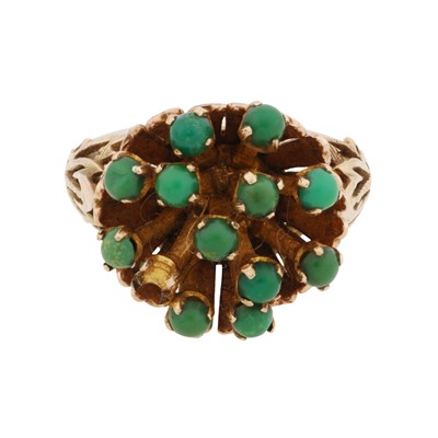 Lot 178 - A gem-set ring