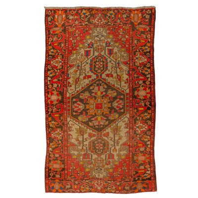 Lot 26 - An antique Sarouk rug, west Persia