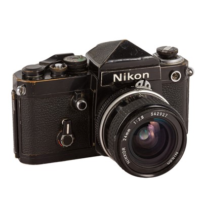 Lot 364 - Nikon