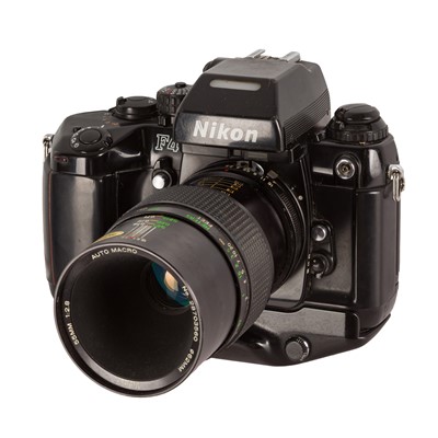 Lot 363 - Nikon
