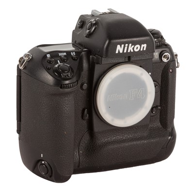 Lot 282 - Nikon