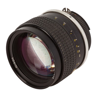 Lot 362 - Nikon
