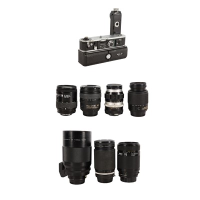 Lot 413 - Nikon