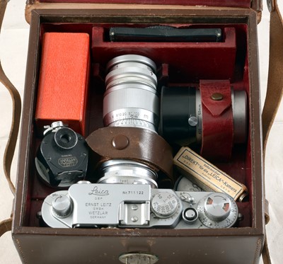 Lot 234 - Leica IIf Outfit.