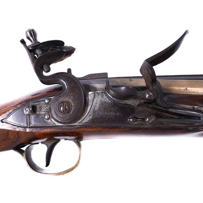Lot 353 - A late 18th Century flintlock blunderbuss with bayonet