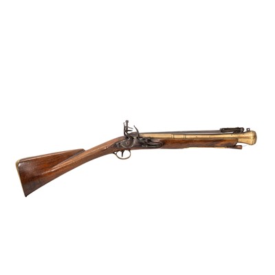 Lot 353 - A late 18th Century flintlock blunderbuss with bayonet