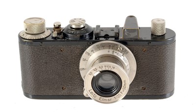Lot 225 - Black Leica Standard.