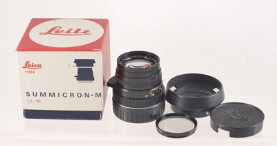 Lot 331 - Black Leitz Canada 50mm f2 Summicron-M.