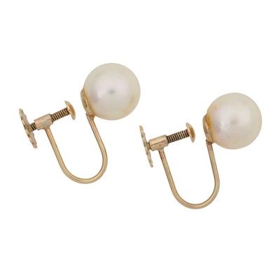 Lot 72 - A pair of pearl earrings