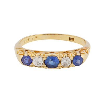 Lot 27 - A sapphire and diamond five stone ring