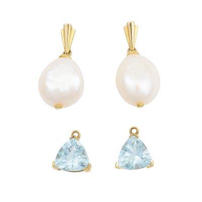 Lot 235 - A pair of earrings and two pendants