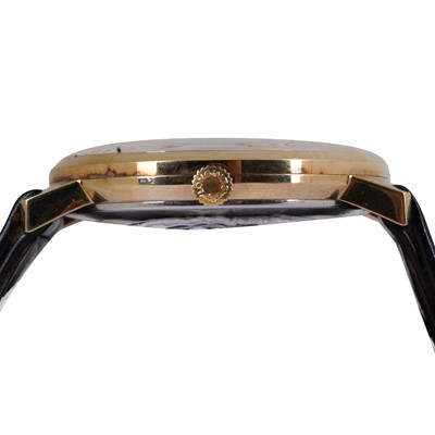 Lot 78 - Men's Longines Dress Watch