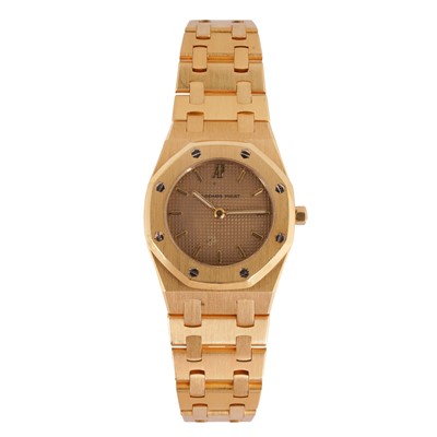 Lot 129 - Ladies' Audemars Piguet 'Royal Oak' Bracelet Watch
