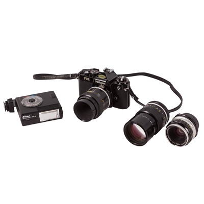 Lot 281 - Nikon