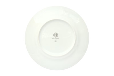 Lot 52 - Hermès 'Fil d'Argent' Platinum Nine Dinner Plates