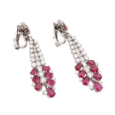 Lot 86 - A pair of ruby and diamond pendent earrings