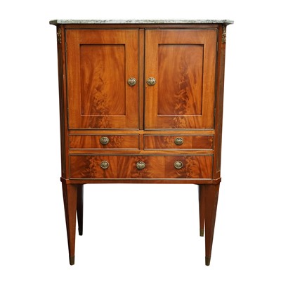 Lot 208 - A French Empire style flame mahogany coin collector's cabinet