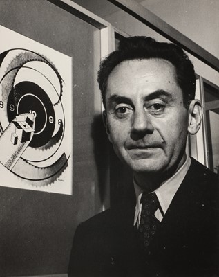 Lot 72 - Gordon Coster (1906-1988)