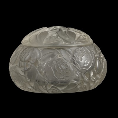 Lot 24 - Rene Lalique (French 1860-1945)