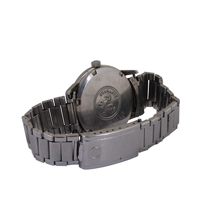 Lot 82 - Men's Omega 'Seamaster-Geneve' Bracelet Watch