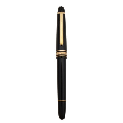 Lot 551 - Mont Blanc Fountain Pen