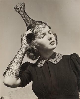 Lot 37 - Alfred Eisenstaedt (1898-1995)