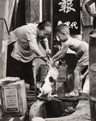 Lot 124 - Wolfgang Suschitzky (1912-2016)