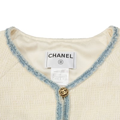 Lot 60 - Chanel Cream Tweed CC Short Sleeve Jacket - Size 44