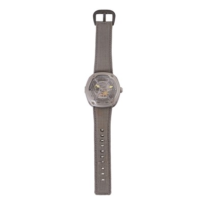 Lot 68 - Men's Dietrich 'OT-3' Wristwatch