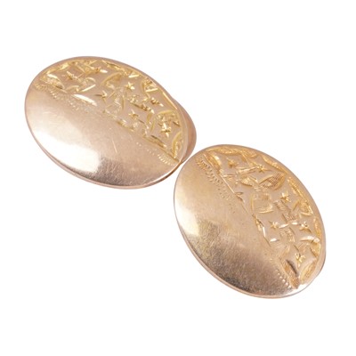 Lot 190 - A pair of gold cufflinks, circa 1897