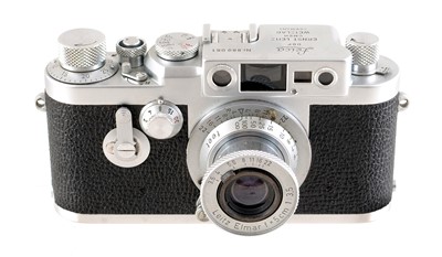 Lot 246 - Chrome Leica IIIg Rangefinder camera.