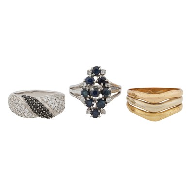 Lot 494 - Three rings
