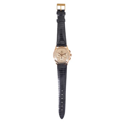 Lot 54 - Men's Omega Chronograph Wristwatch