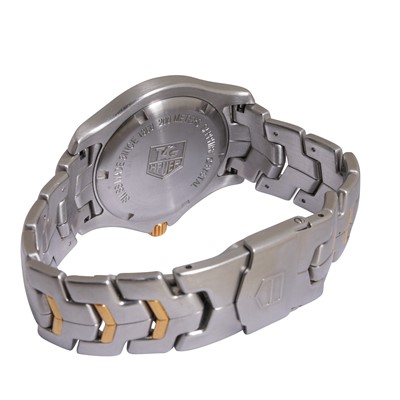 Lot 43 - Men's Tag Heuer 'Link' Bracelet Watch