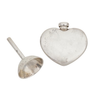 Lot 580 - American by Tiffany, import marks London 1988