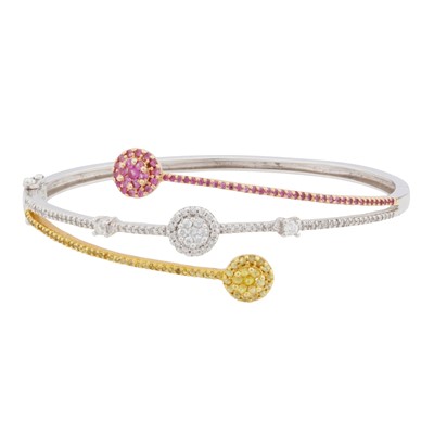 Lot 162 - A sapphire and diamond bangle