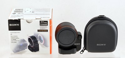 Lot 194 - Sony LA-EA4 Mount Adapter.