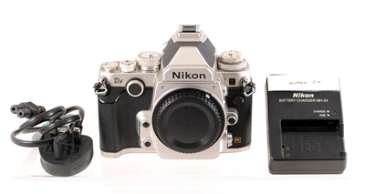 Lot 181 - Silver Nikon Df Full Frame DSLR.