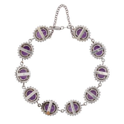Lot 64 - An amethyst and diamond bracelet