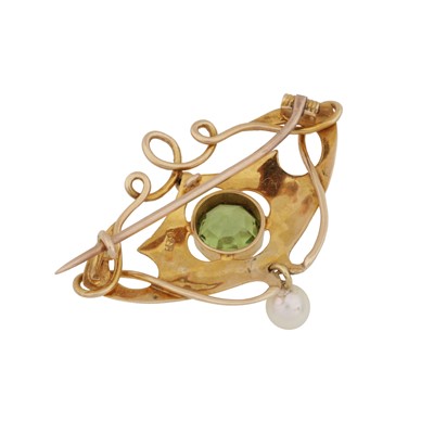 Lot 95 - A peridot and pearl brooch, circa 1900