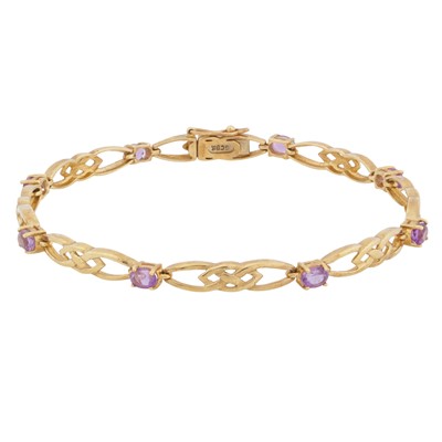 Lot 259 - An amethyst bracelet