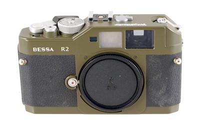 Lot 276 - Olive Green Voigtlander Bessa R2.